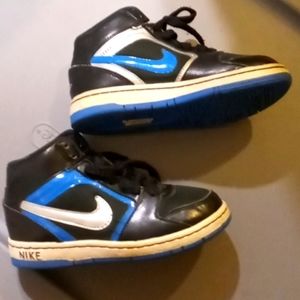 Girls Nike high tops 12C